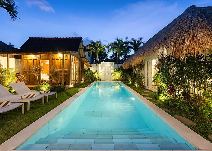 Villa Gladak By Optimum Bali, Oberoi, Walk To Seminyak